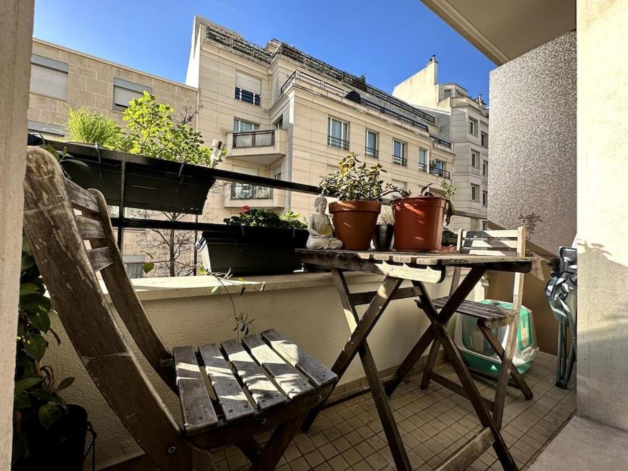 Appartement Lumineux Avec Balcon Levallois-Perret Extérieur photo